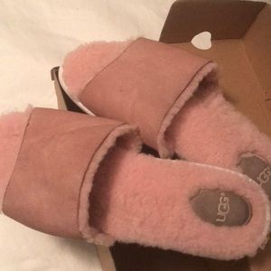 Ugg slippers size 12